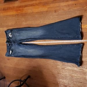 AE, 10 xlong, high rise flare